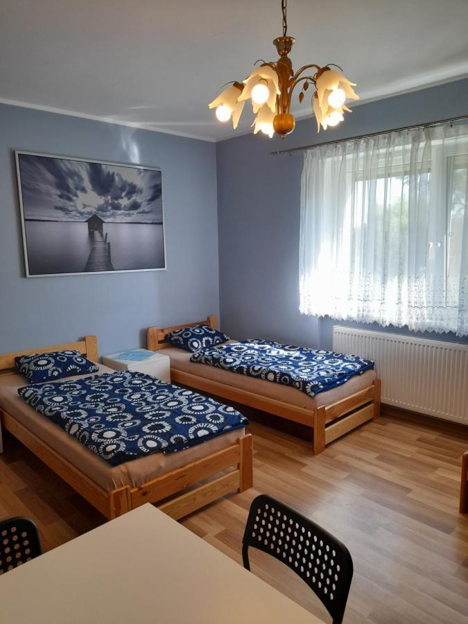 Taniespanie Rokietnica Rokietnica  Kültér fotó