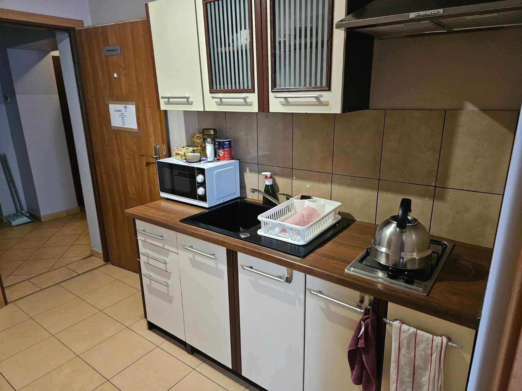 Taniespanie Rokietnica Rokietnica  Kültér fotó